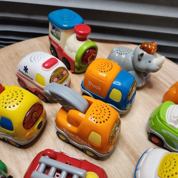 VTech Go! Go! Smart Wheels Lot of 13 Vehicles | No Duplicates - Picture 8 of 12